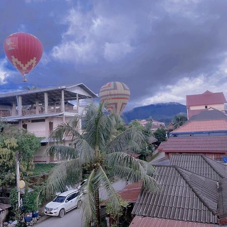 Vang Vieng Victory Guesthouse ภายนอก รูปภาพ