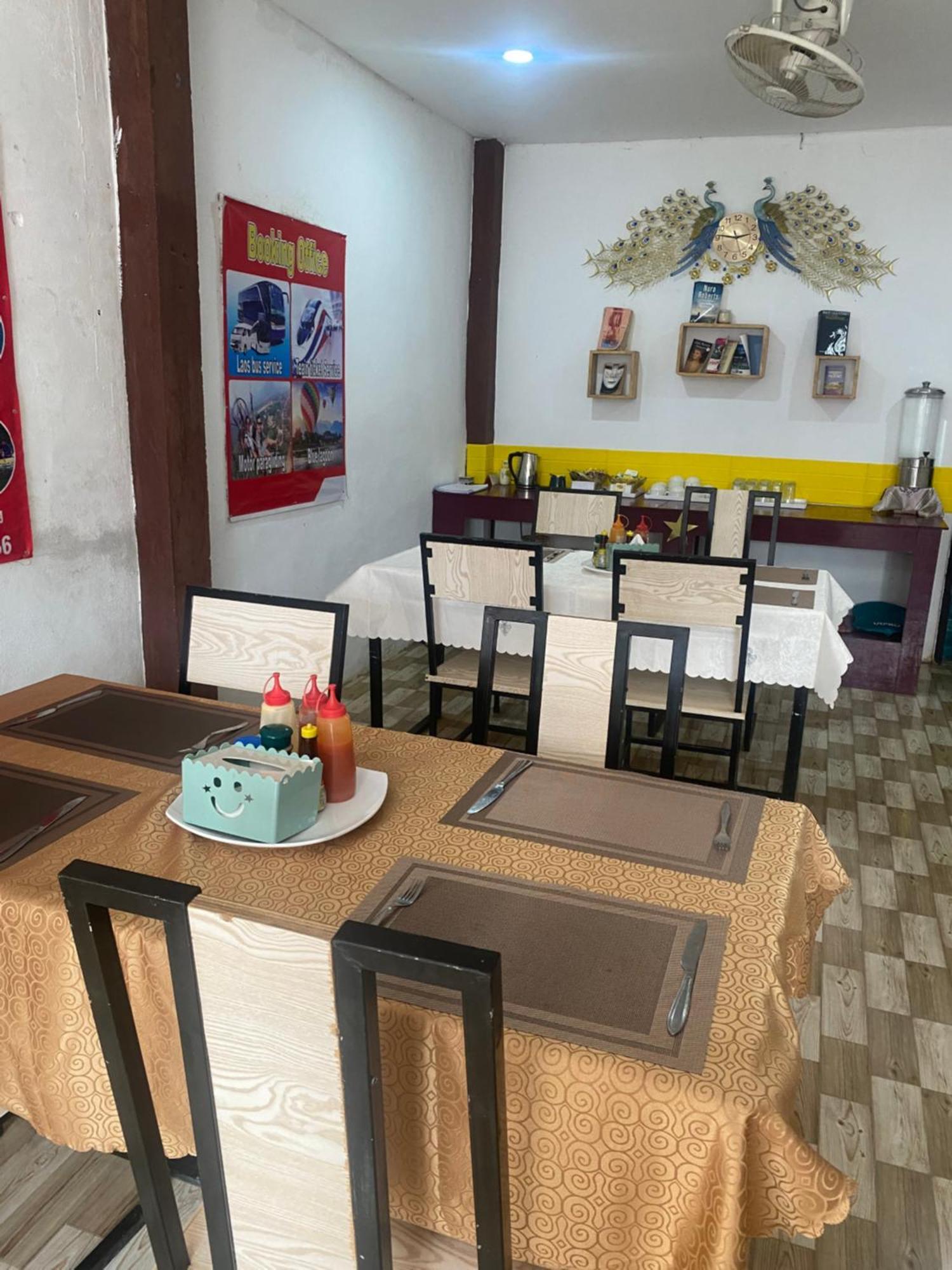 Vang Vieng Victory Guesthouse ภายนอก รูปภาพ